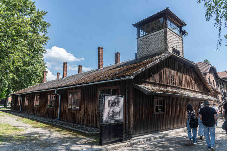 Polonia 004 - Auschwitz I.jpg